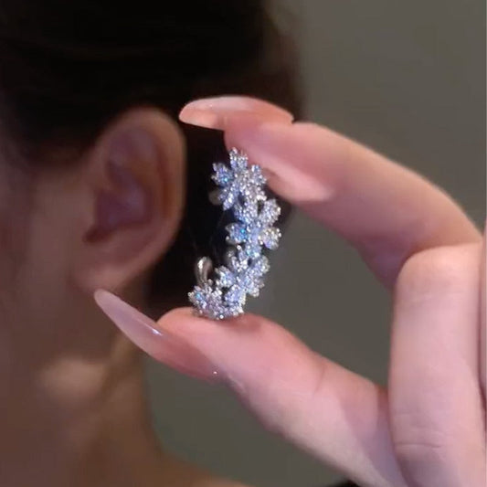 Luxury Sparkling Crystal Flower Ear Bone Clip